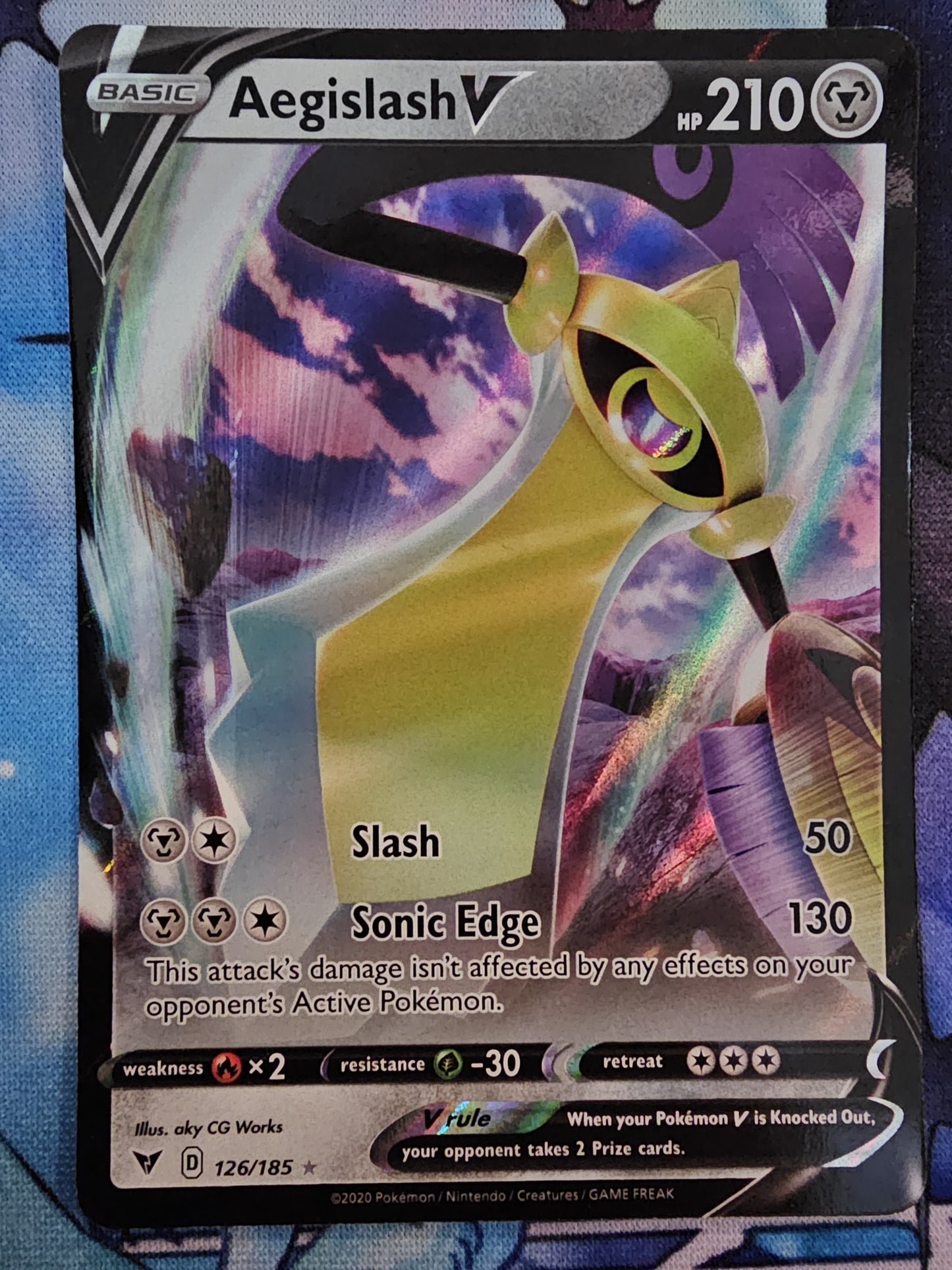 Aegislash V 126/185