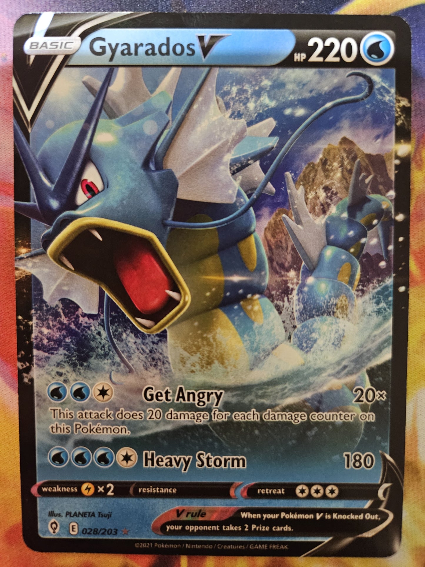 Gyarados V 028/203