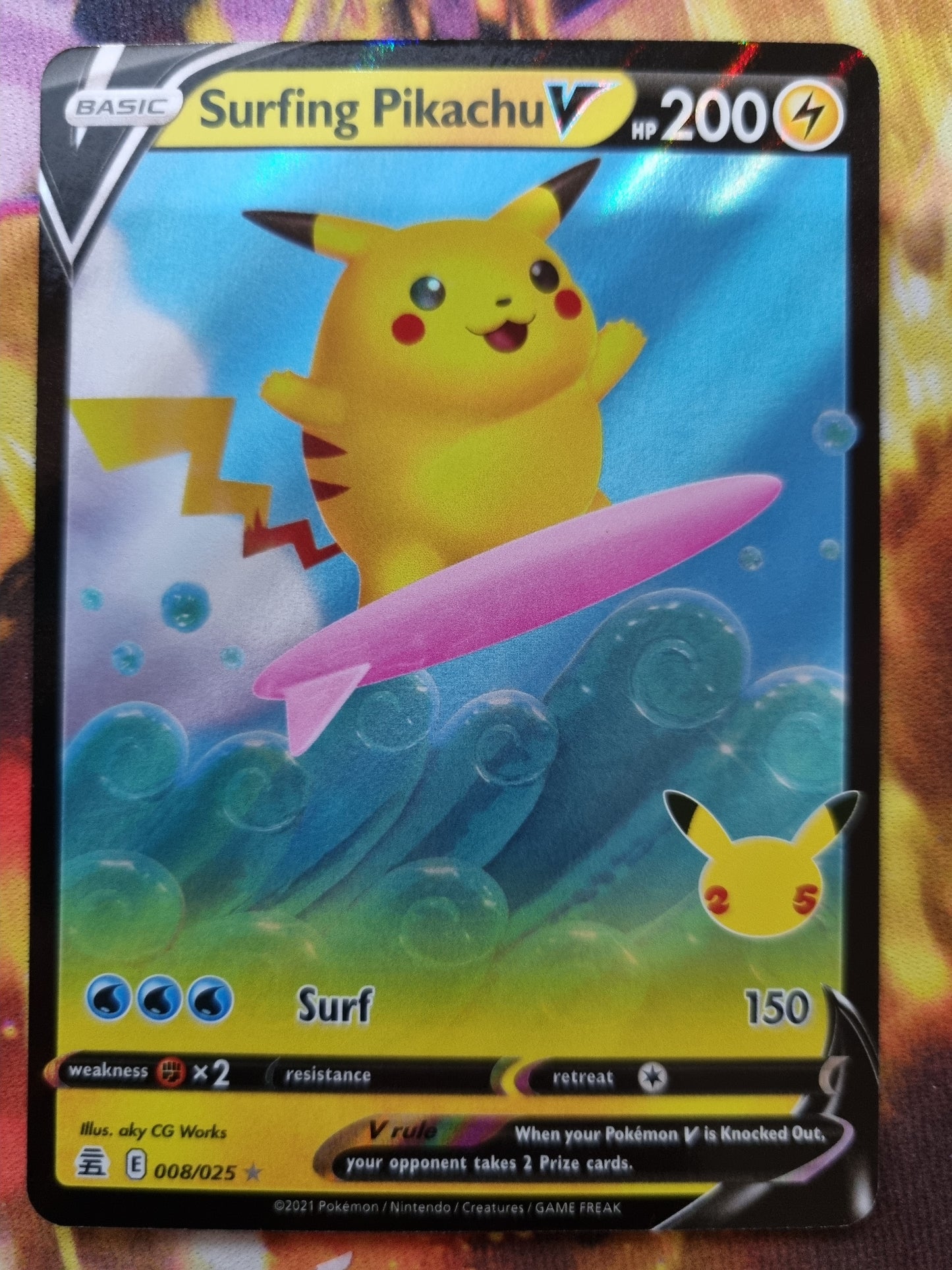 Surfing Pikachu V 008/025
