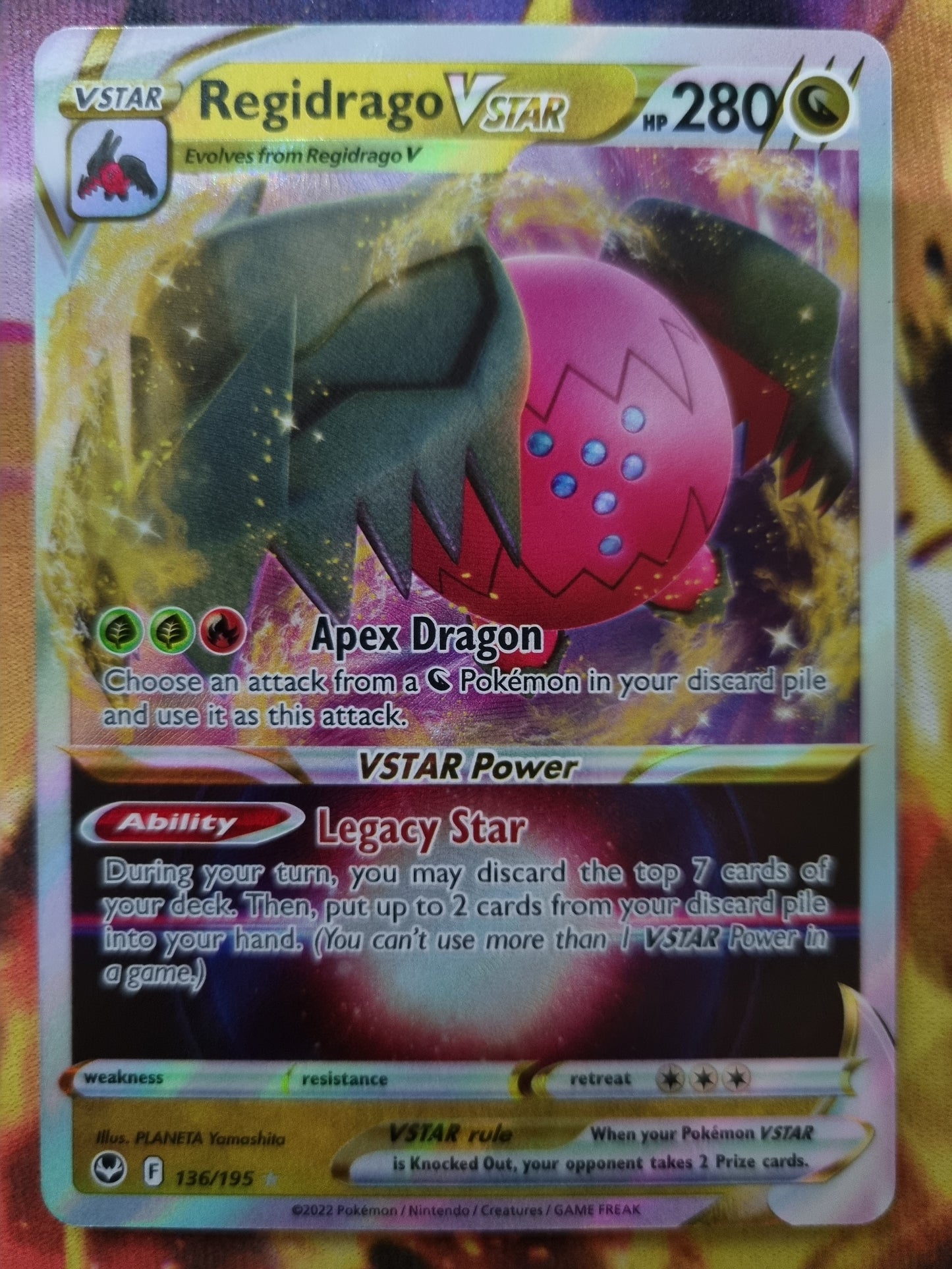 Regidrago Vstar 136/195