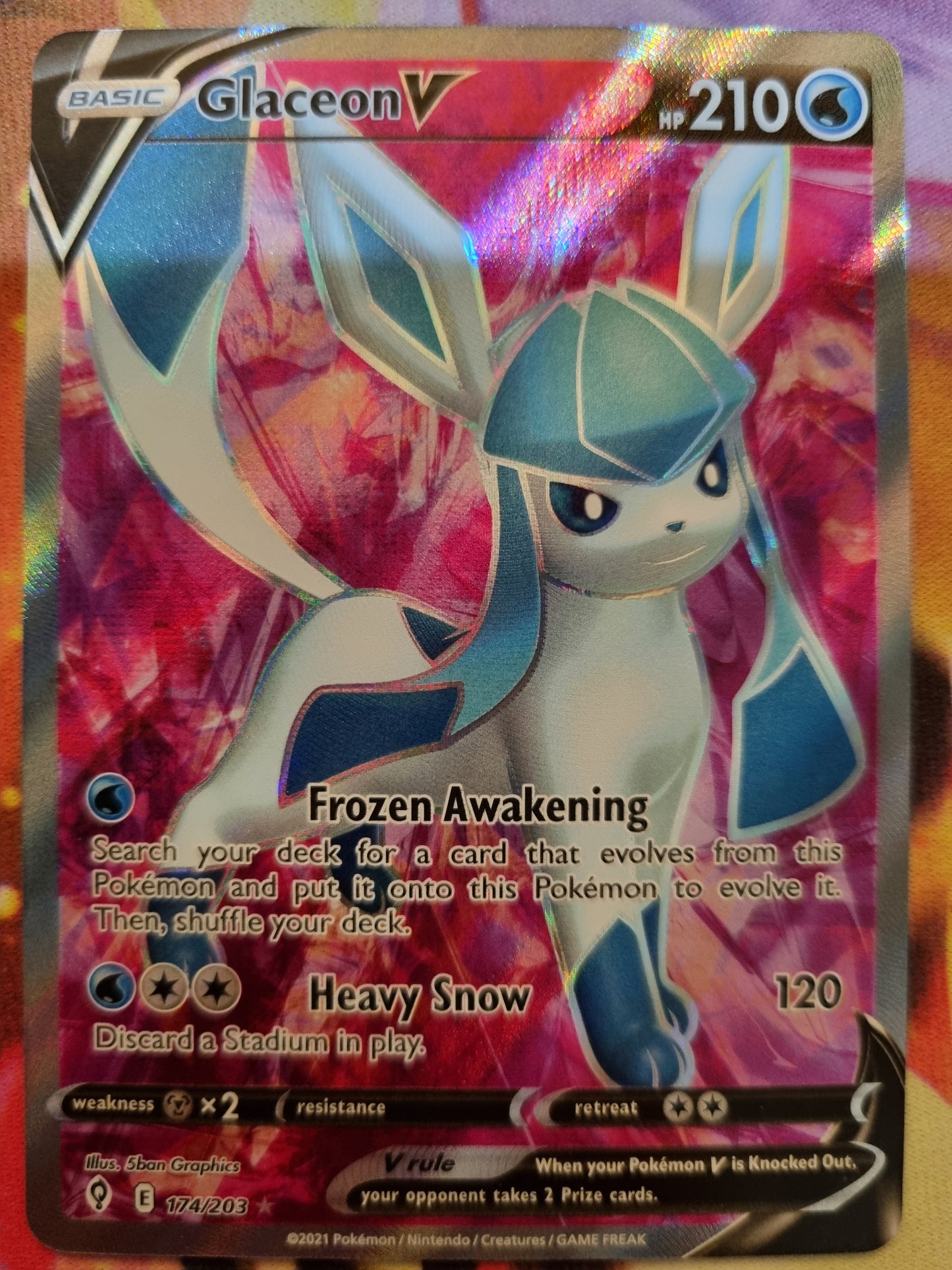 Glaceon V 174/203