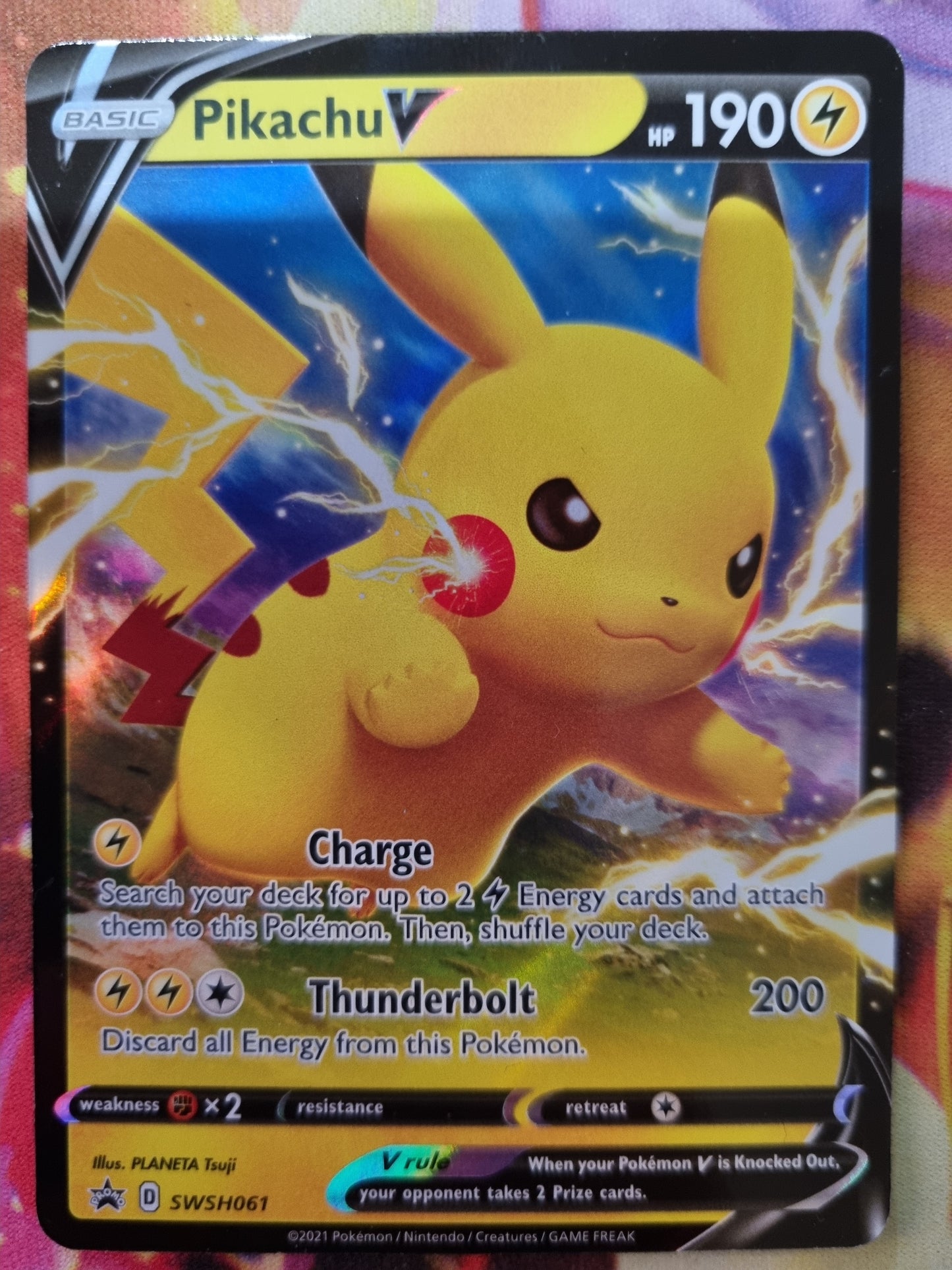Pikachu V SWSH061