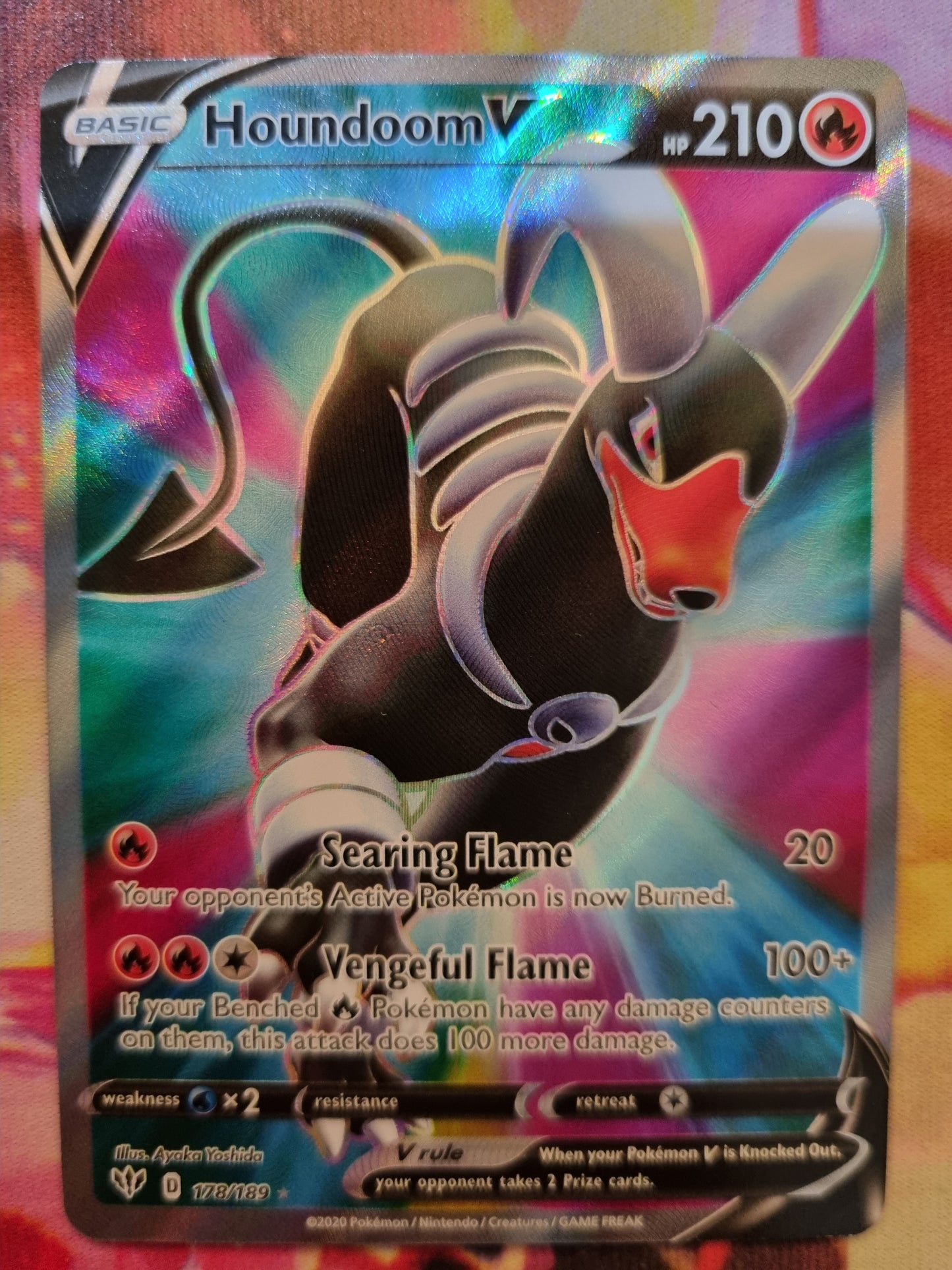 Houndoom V 178/189