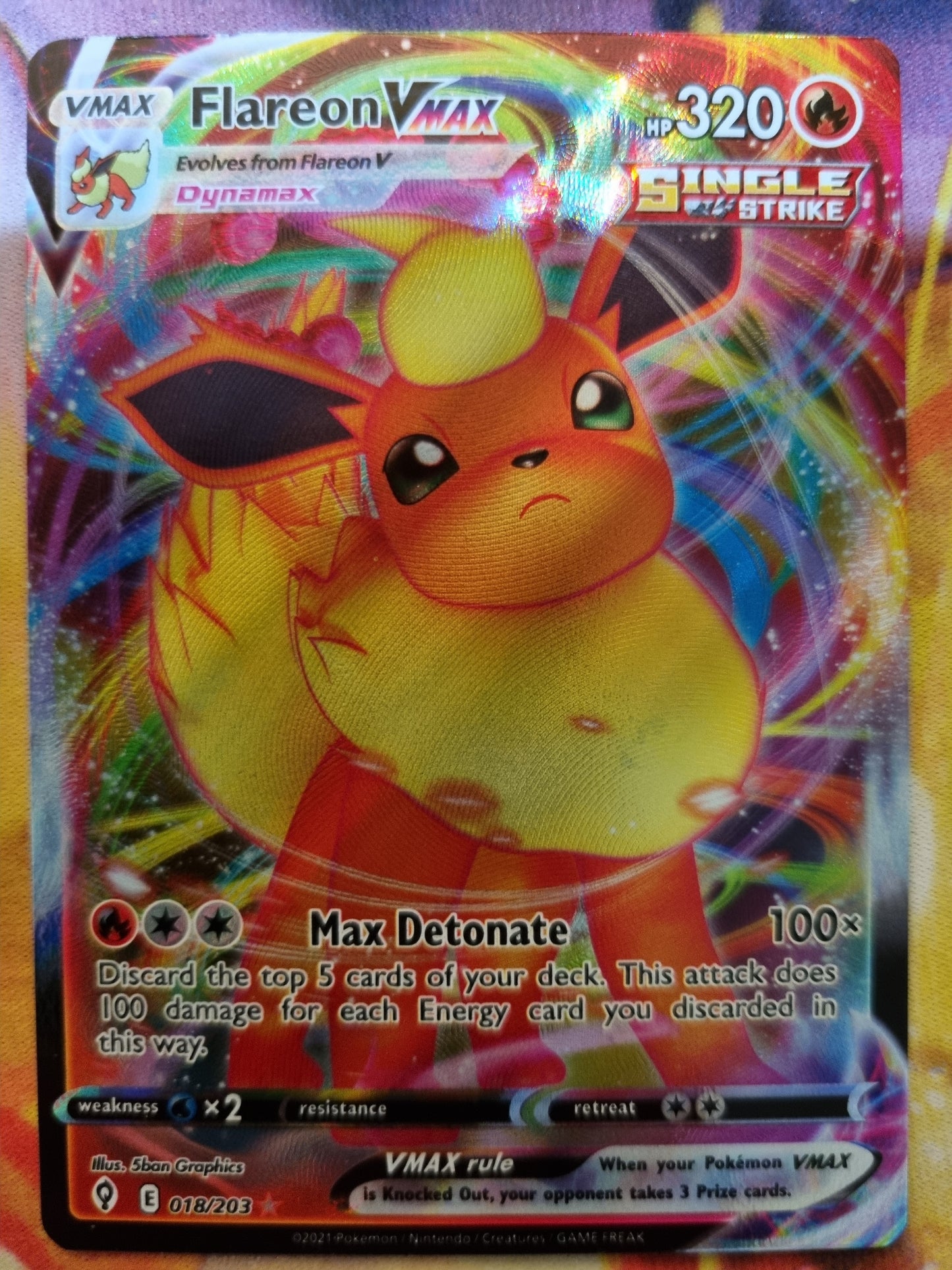 Flareon Vmax 018/203