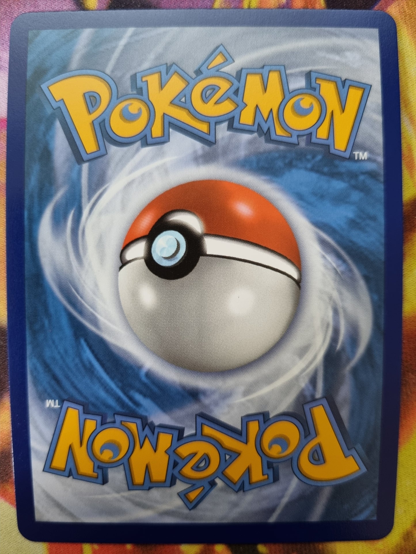 Pikachu Vmax 044/185