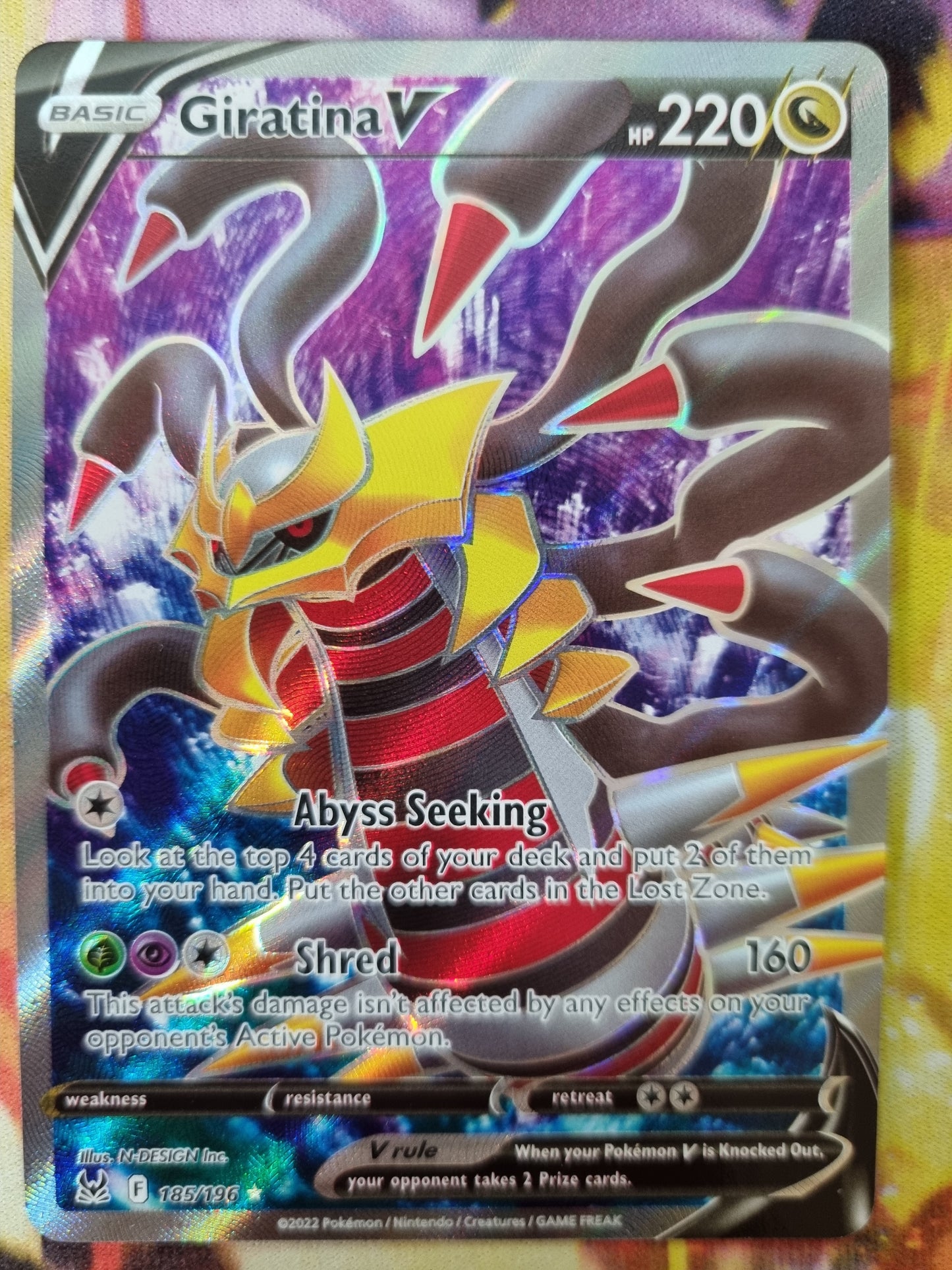 Giratina V 185/196